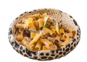 Rigatoni cu muschi de vita si ciuperci porcini